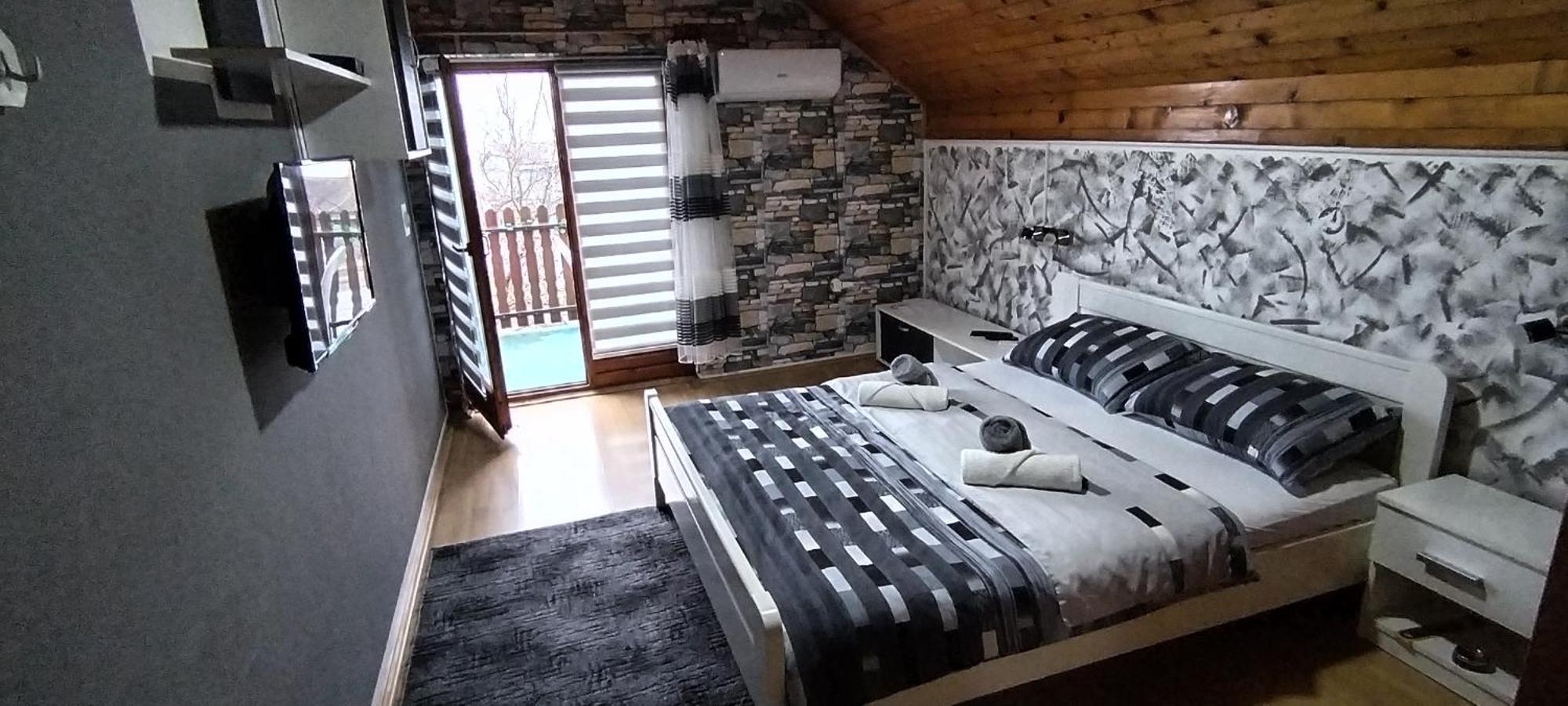 Sobe Lara Apartment Donji Milanovac Exterior foto